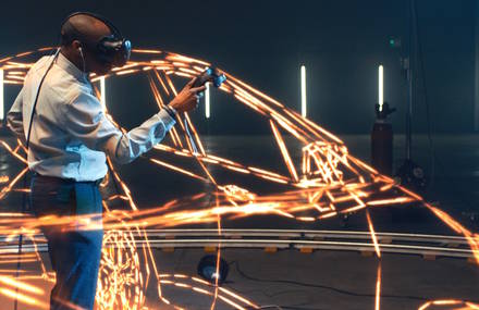 Stunning & Surprising Tilt Brush Work by Stephen Wiltshire