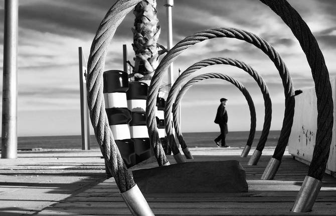Daily Scenes in Barcelona by Skander Khlif