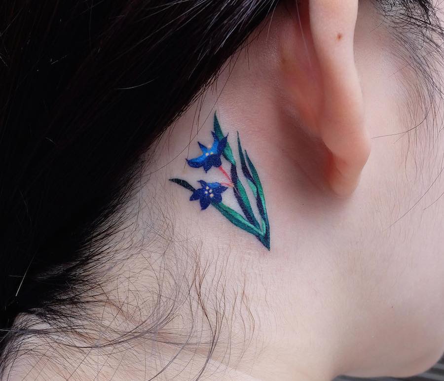 Delicate and Cute Ornamental Tattoos-10