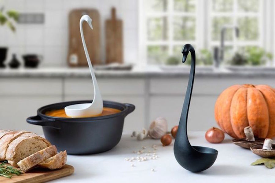 Funny Floating Swan-Shaped Ladle by OTOTO Design-1
