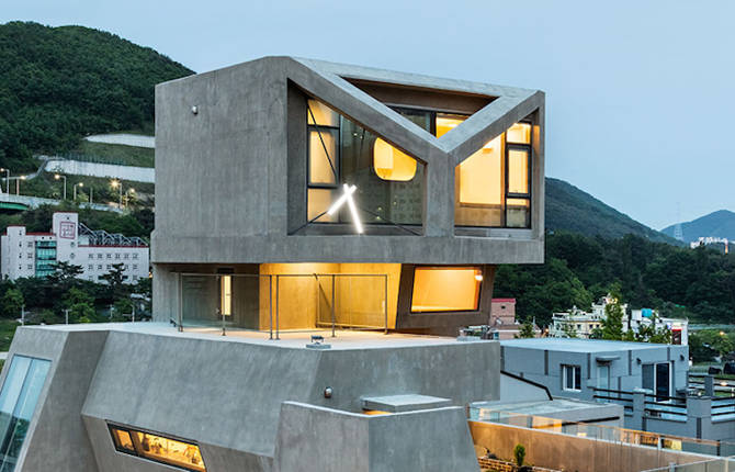 Owl-Shaped Concrete House in South Korea