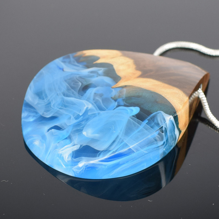 Superb Resin and Wood Jewellery-6