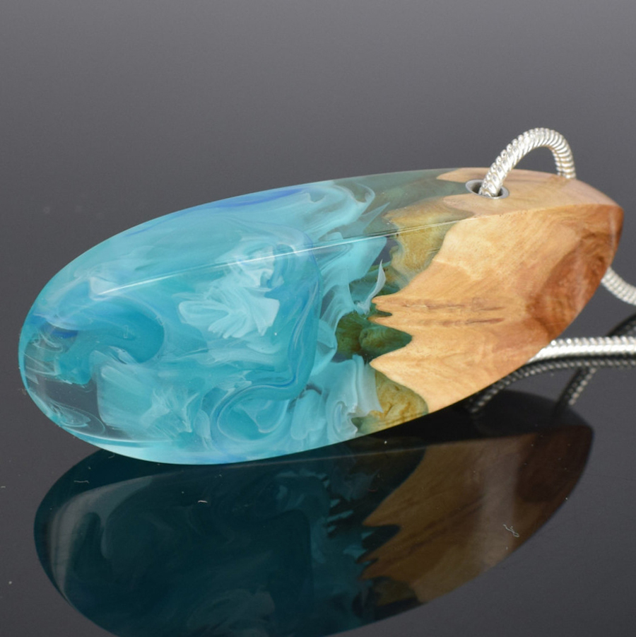 Superb Resin and Wood Jewellery-7