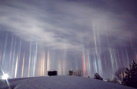 Amazing Pictures of Light Pillars