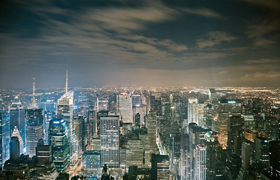 Stunning Pictures of Manhattan Skyline at Night