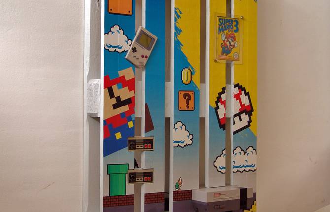 Turning Pallets into Functional Wall Ornaments