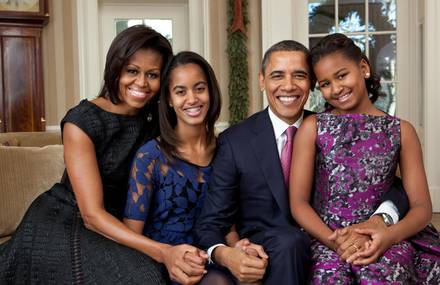Unique Pictures of Malia and Sasha Obama Life at the White House