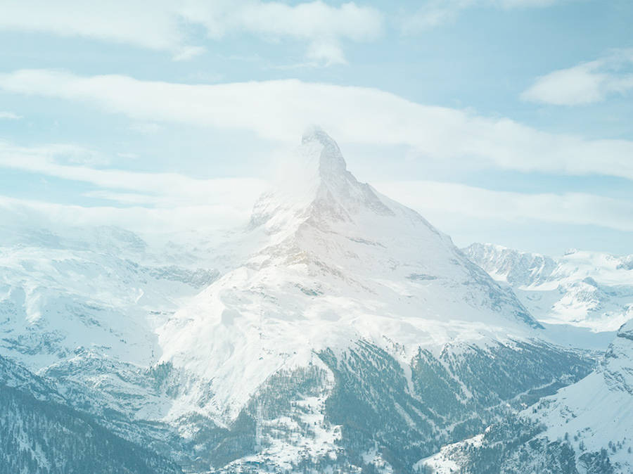 French and Swiss Snowy Summits by Sebastien Staub – Fubiz Media