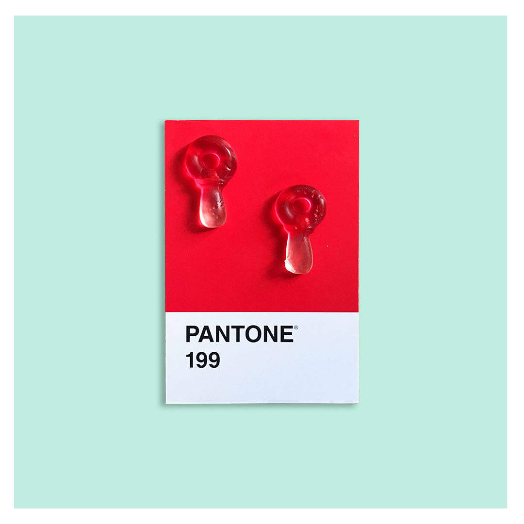 Pantone2