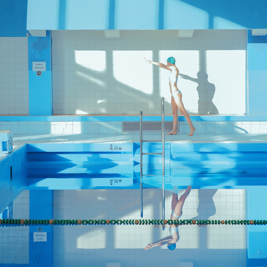 Snow Pool” Photo Series by Maria Svarbova – Fubiz Media