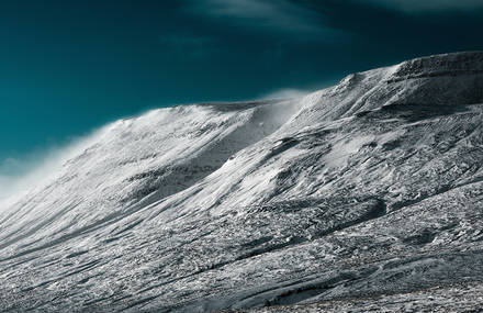 Vibrant Blue Landscapes Photographed by Nydia Lilian