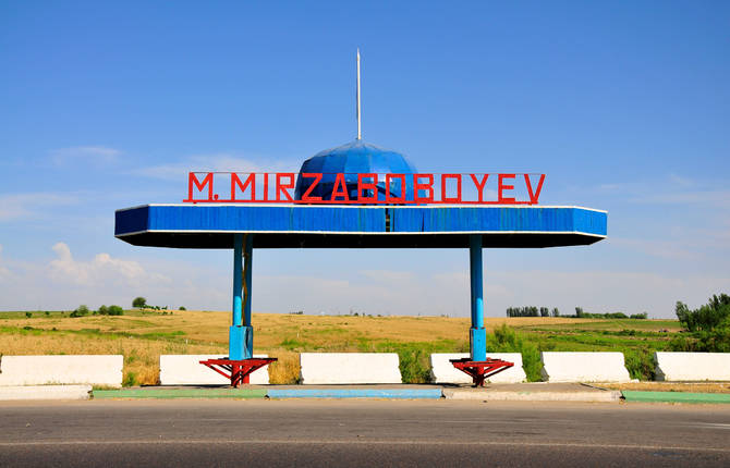 Back in the USSR with Bus Stop