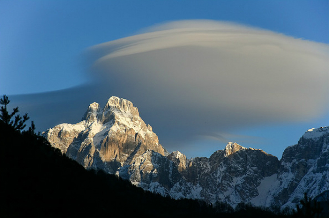 lenticular clouds10