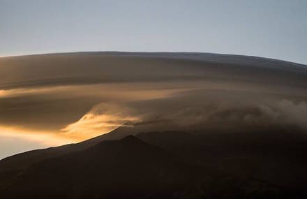 Rare Lenticular Clouds Phenomenon