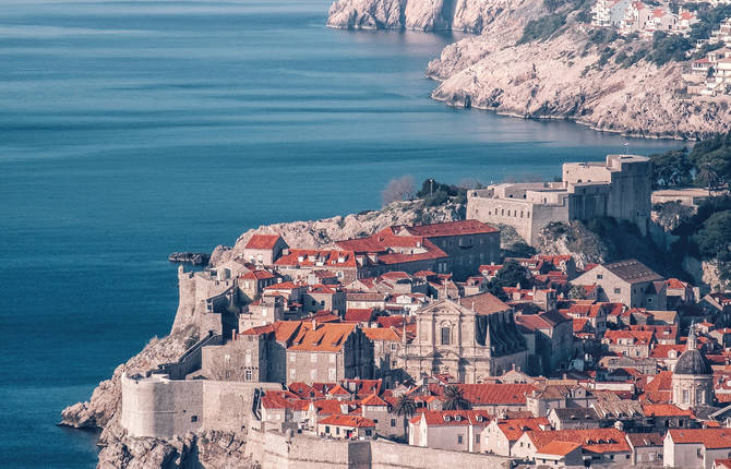 Discovering Dubrovnik under the Sun