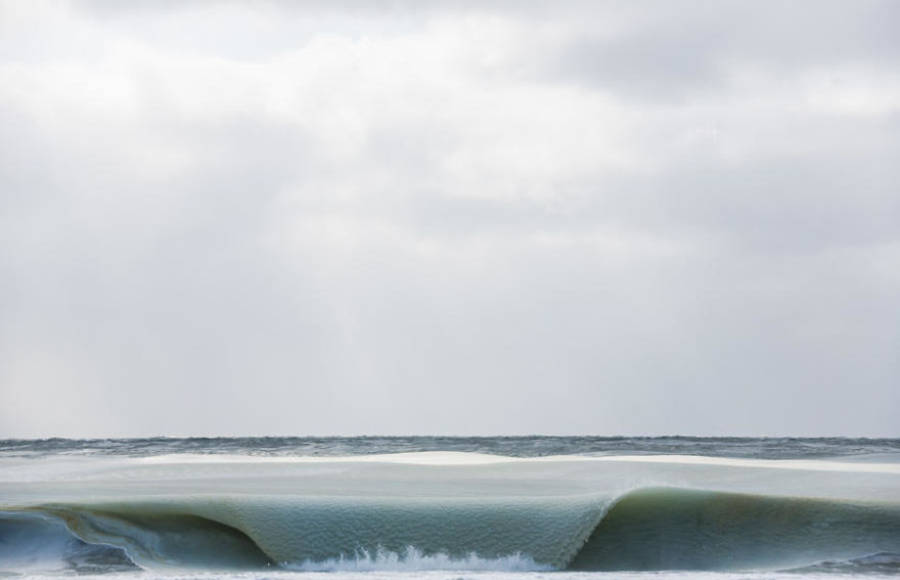 Ocean Waves on Massachussets