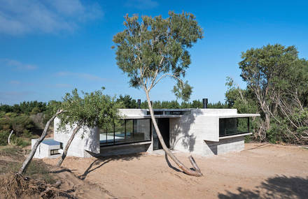 Concrete Blocks House by Luciano Kruk in Buenos Aires