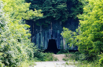 Stunning Pictures of an Abandoned Military Base