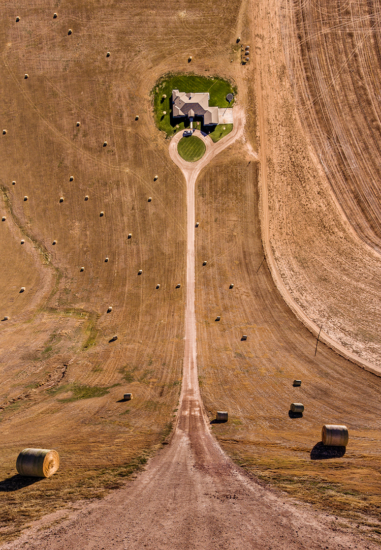 aydin-buyuktas-flatlands-ii-Farm-With-Bales-