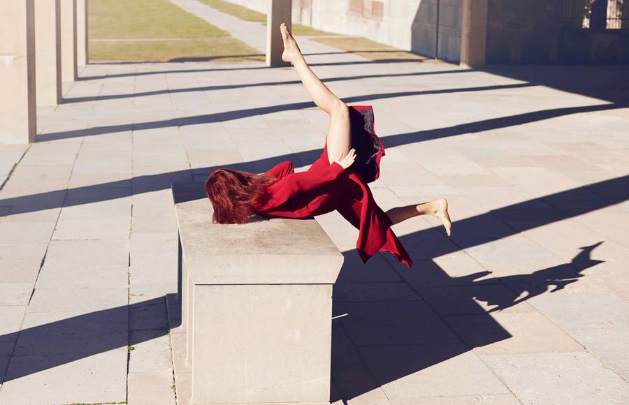 Impressive Fashion Portraits of Models Falling Down