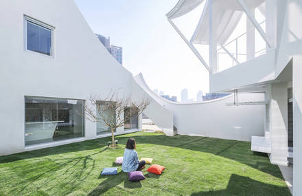 Alluring ‘Flying House’ in Seoul