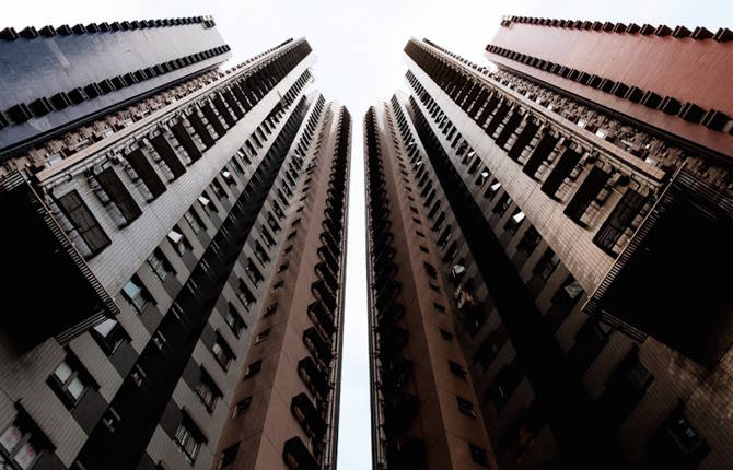 Hong Kong Street Photography by Tarik Ahmet