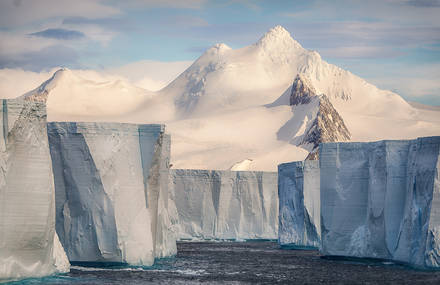 Amazing Trip in Antarctica by Josselin Cornou