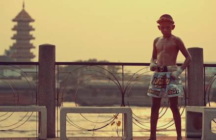 Douchka – Sunday Morning
