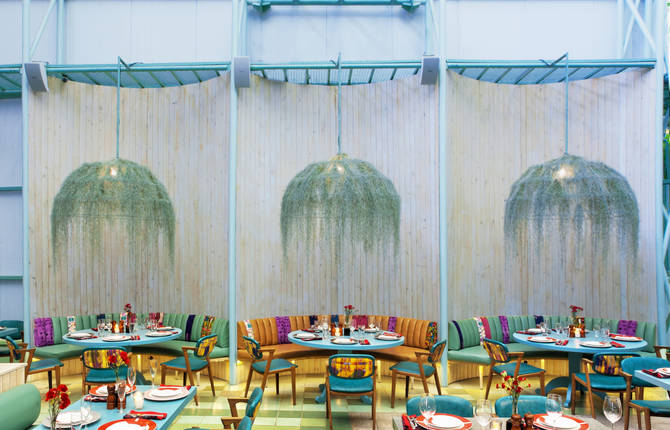 Tropical & Colorful Madero Café by Taller KEN