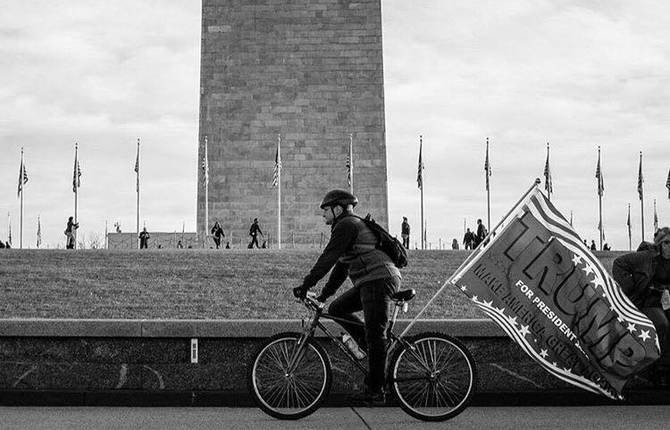 Powerful Black & White Photographs by a War Veteran