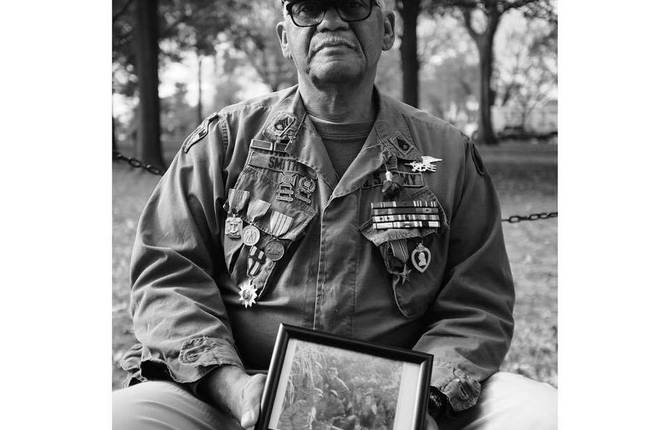 Powerful Black & White Photographs by a War Veteran