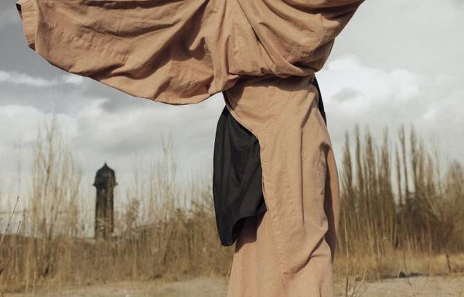 Fascinating Dancers by Luis Alberto Rodriguez at Hyères Photography Festival