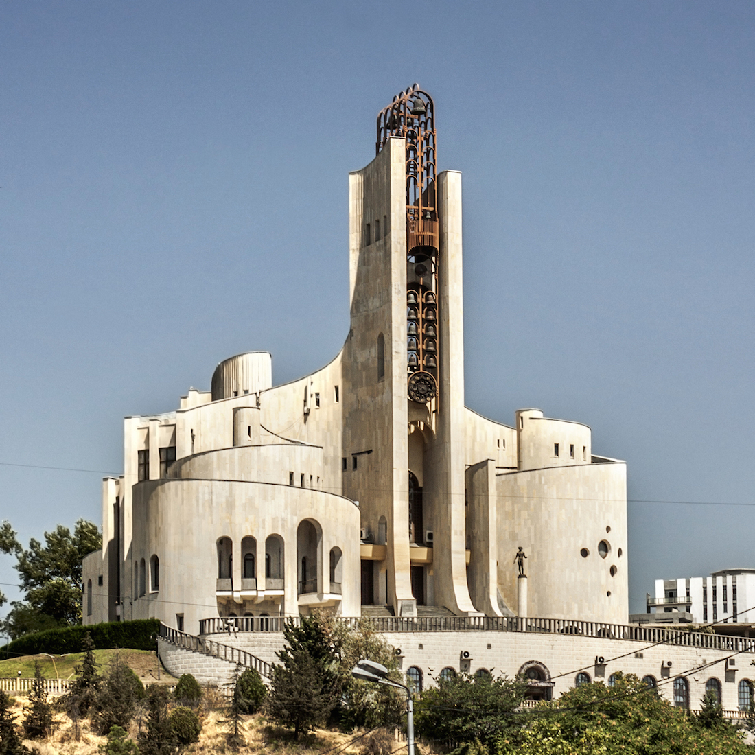 Impressive Soviet Architecture in Georgia – Fubiz Media