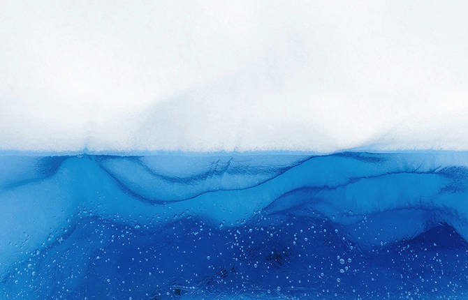 Magnificent Pictures of Patagonian & Icelandic Glaciers