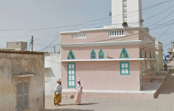 Incredible Photographs Captured via Google Street View