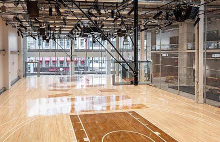 Dazzling Nike’s New York Headquarters