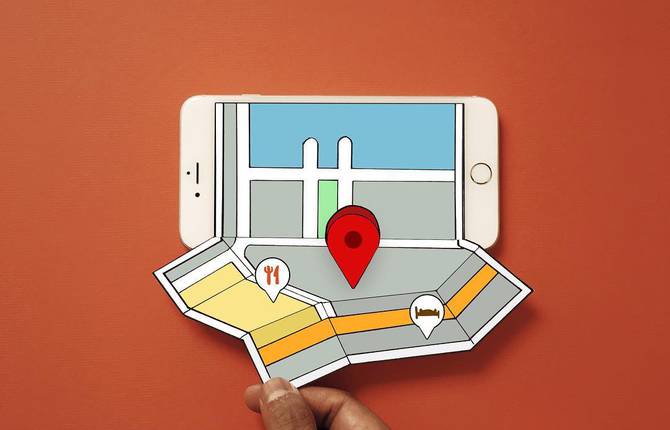 Quirky iPhone and Paper Art