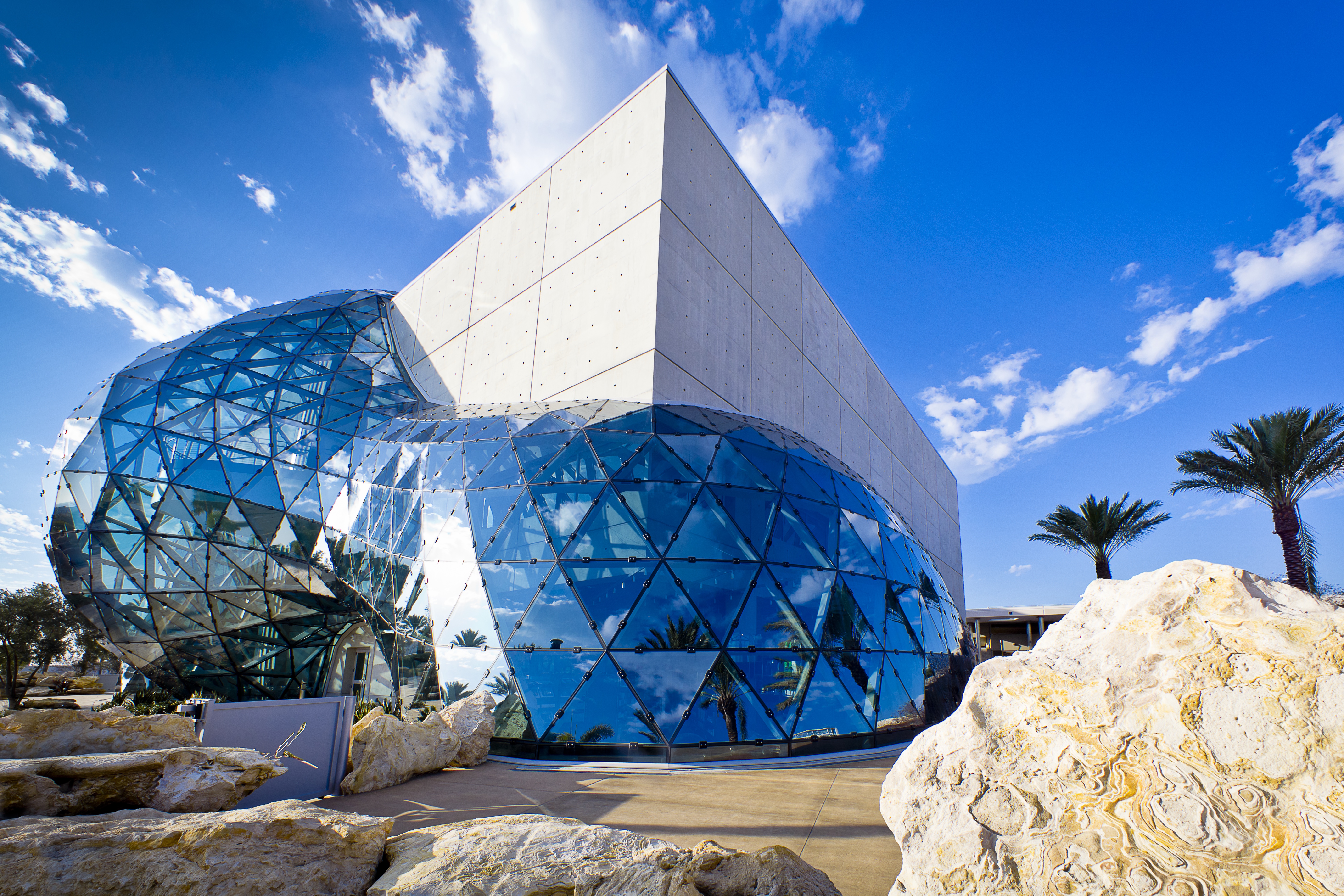 DaliMuseum_010511_8021