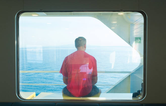 Marvellous Boat Travellers by Julien Taesch
