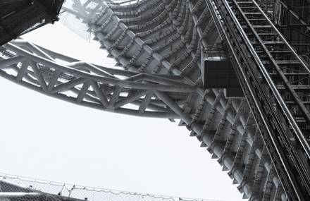 Zaha Hadid’s Leeza SOHO Tower Construction Pictures