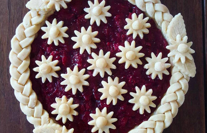 Amazing Pie Designs by Karin Pfeiff-Boschek