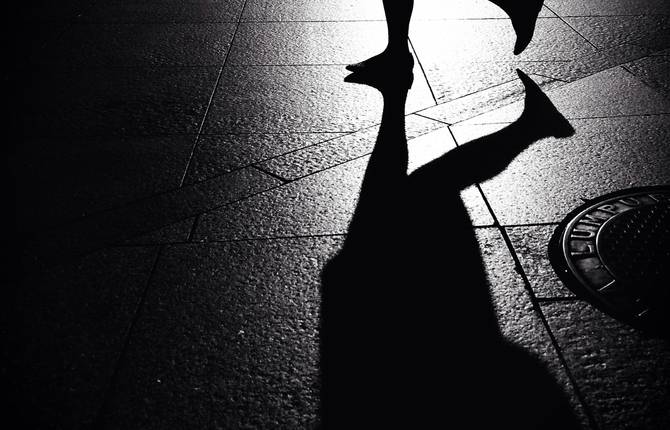 Streets Between Lights & Shadows