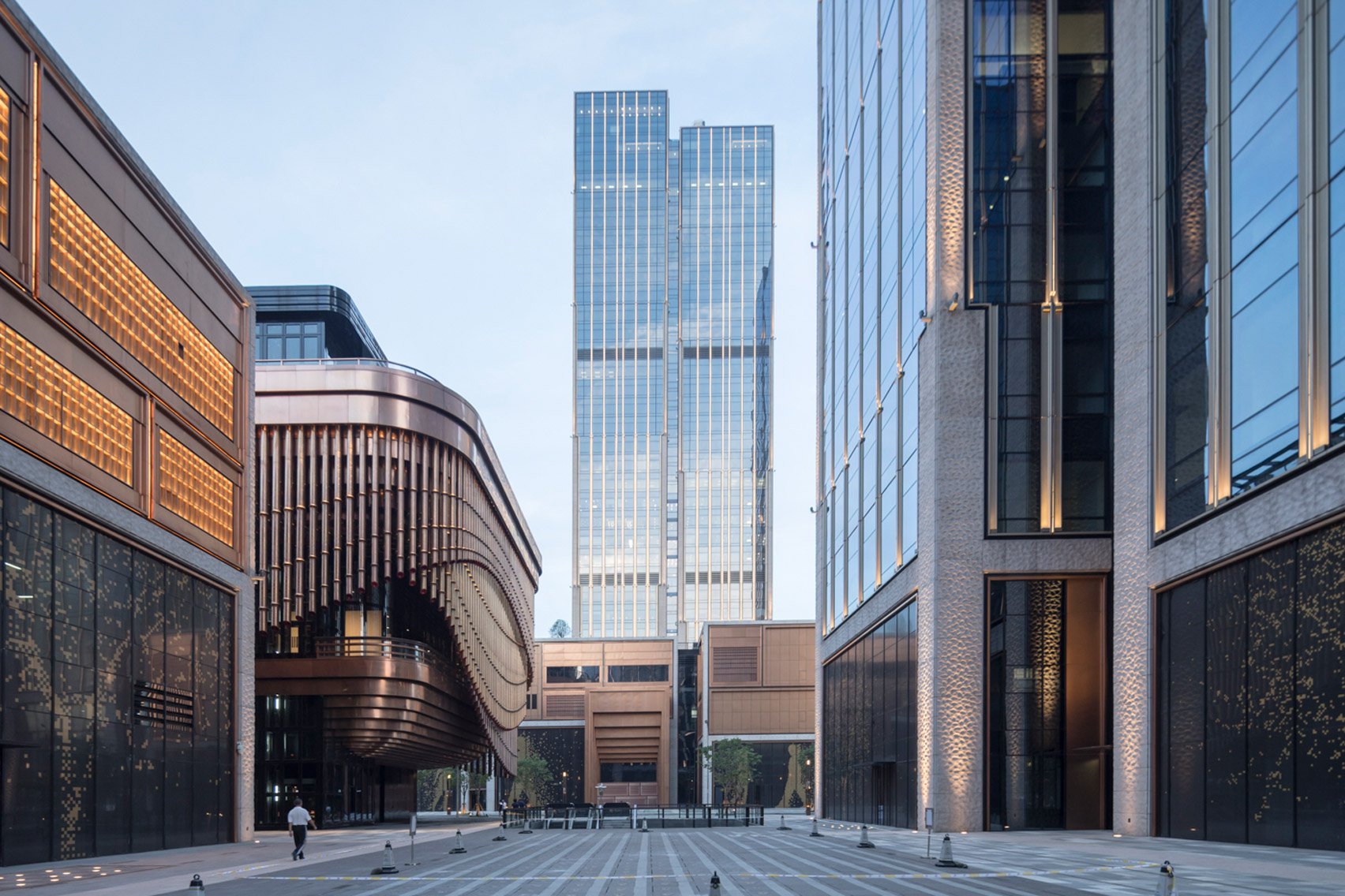 Foster + Partners & Heatherwick studios13