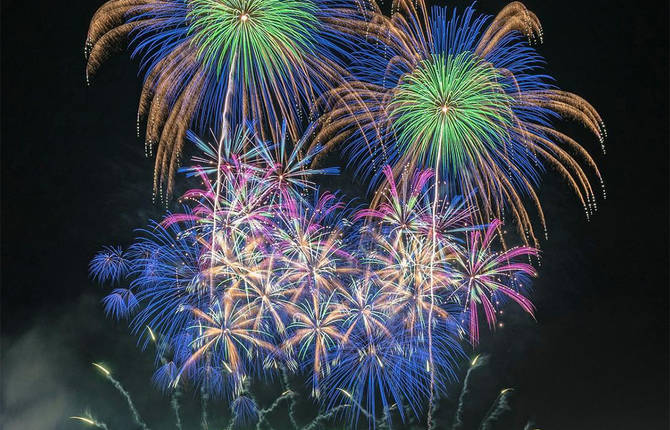 Breathtaking Fireworks Photography by Keisuke