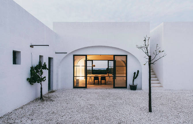 Masseria Moroseta: A Modern-Day Farmhouse by Andrew Trotter