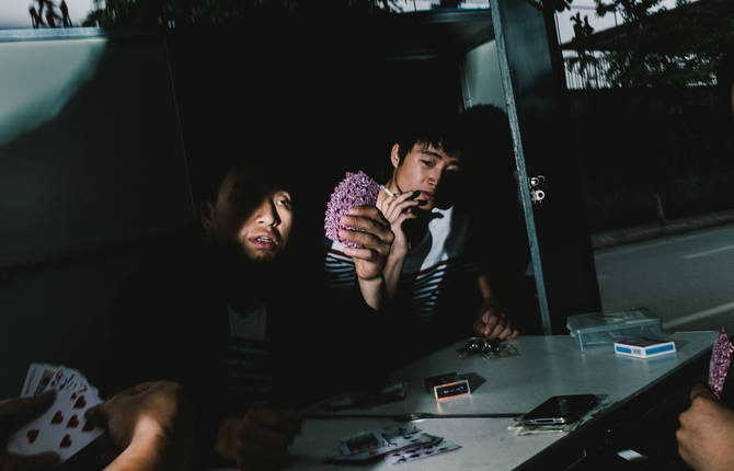 Chengdu Street Photography by Larry Hallegua