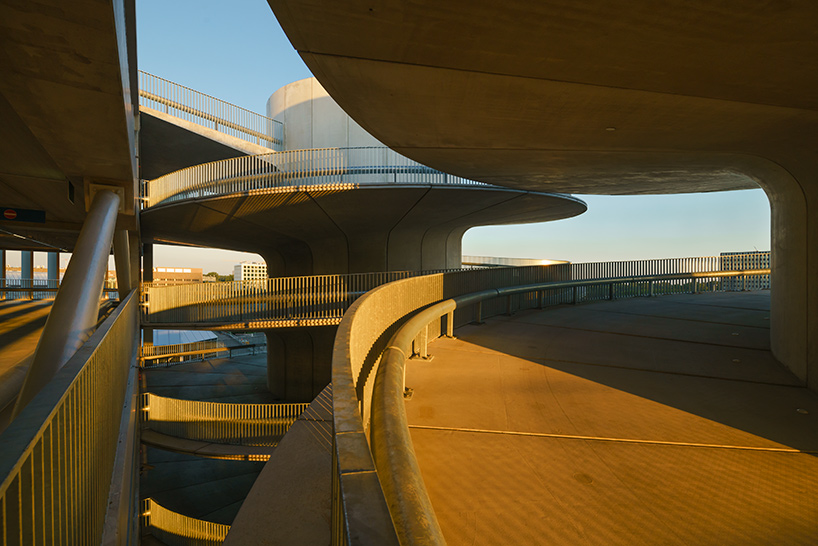 Benthem Crouwel Architects Car Park (8)