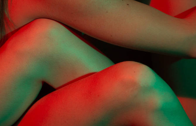 Sensual Exploration Of Colors And Curves