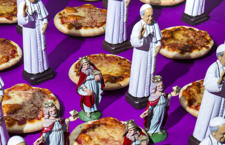 Colourful Pictures of World Leaders Food Habits