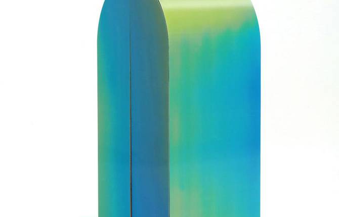 Beautiful and Amusing Furniture that Changes Colour
